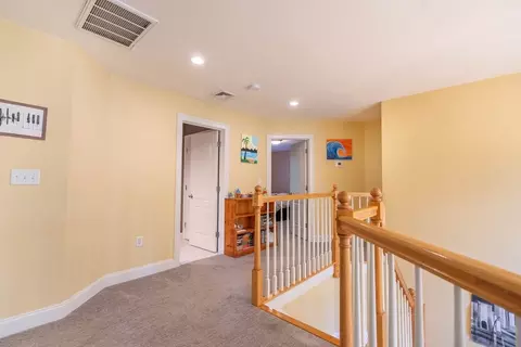 Entry Way - 160 River Rd W, Berlin, MA 01503 photo 3 of 3