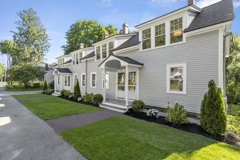 13 River St #1, Andover, MA 01810