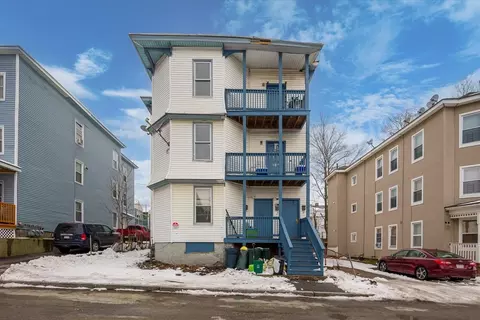 12 Benefit Ter, Worcester, MA 01610