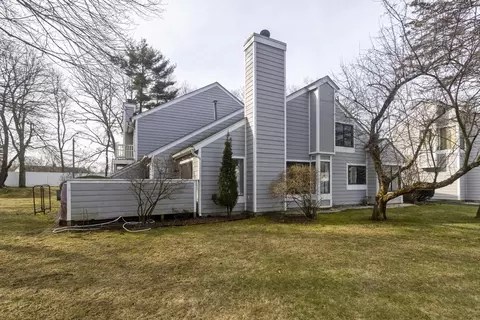 433 Nassau Dr #433, Springfield, MA 01129