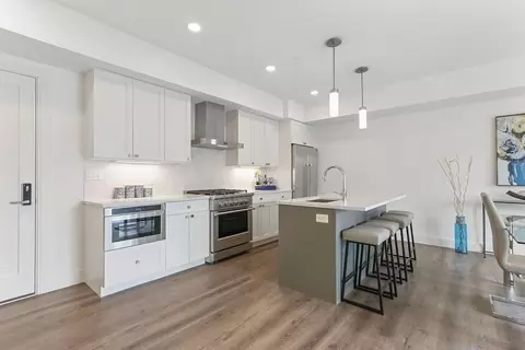 765 E Third #302, Boston, MA 02127 photo 2