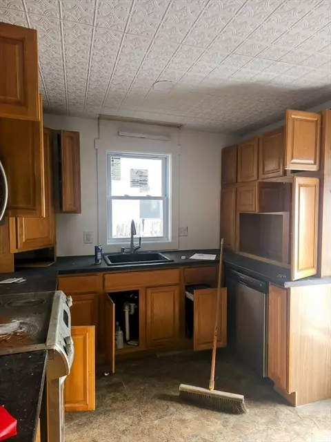 Kitchen - 17 Sherwin St, Ware, MA 01082 photo 2 of 2
