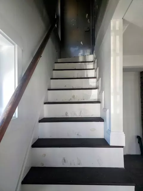 Entry Way - 17 Sherwin St, Ware, MA 01082 photo 2 of 3
