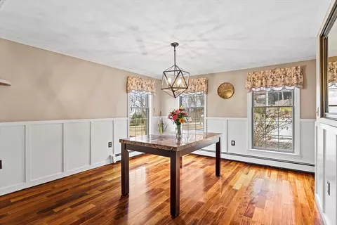 Dining - 17 Dibble Rd, Lynn, MA 01904 photo 1 of 2