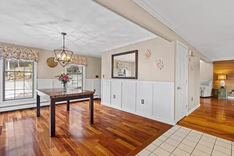 Dining - 17 Dibble Rd, Lynn, MA 01904 photo 2 of 2