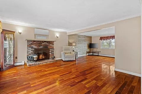 Living - 17 Dibble Rd, Lynn, MA 01904 photo 1 of 6