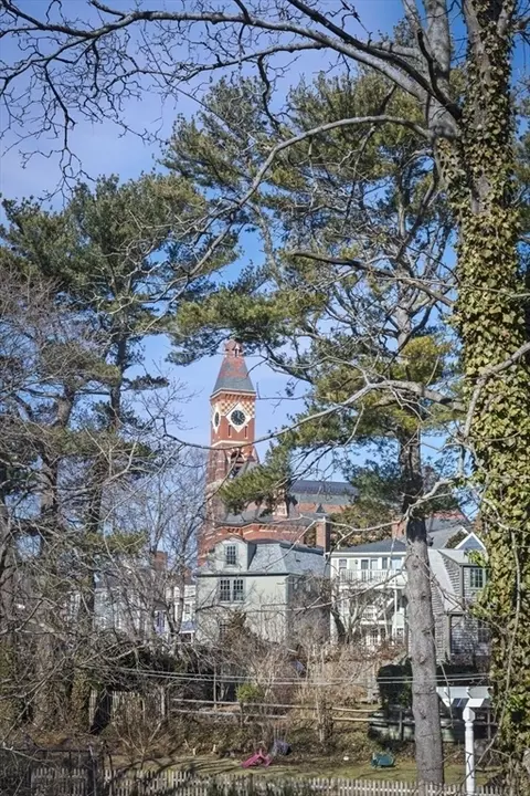 View/Area - 11 Gregory St, Marblehead, MA 01945 photo 2 of 4