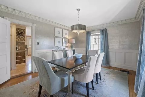 Dining - 11 Gregory St, Marblehead, MA 01945 photo 2 of 3