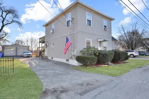 30 Lord St, Attleboro, MA 02703