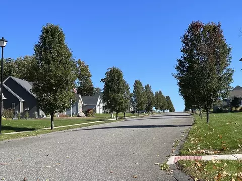 82 Turning Leaf Road, Ludlow, MA 01056