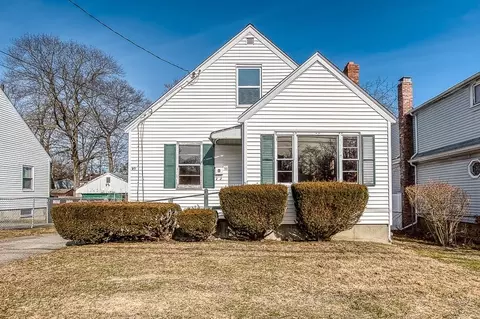 90 Paul St, Dedham, MA 02026