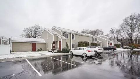75 Nassau Dr #75, Springfield, MA 01129 photo 18