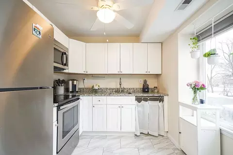 75 Nassau Dr #75, Springfield, MA 01129 photo 7
