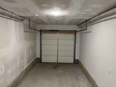 Exterior - 18 Crane St, Springfield, MA 01104 photo 8 of 8