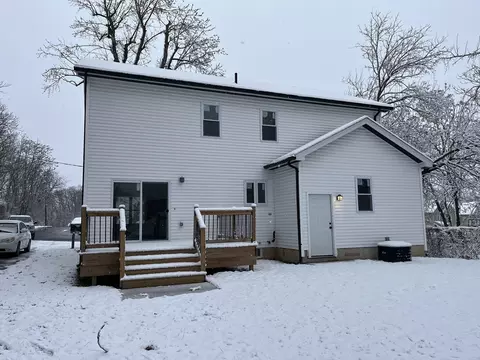 Exterior - 18 Crane St, Springfield, MA 01104 photo 3 of 8