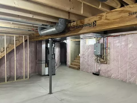Other - 18 Crane St, Springfield, MA 01104 photo 5 of 6