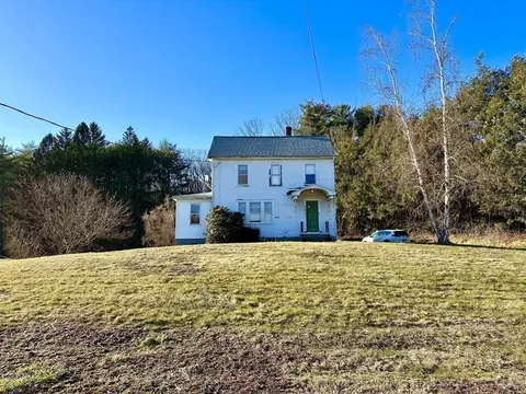 267 Jarvis Ave, Holyoke, MA 01040