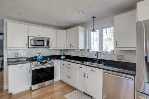 Kitchen - 36 James St, Beverly, MA 01915 photo 5 of 7