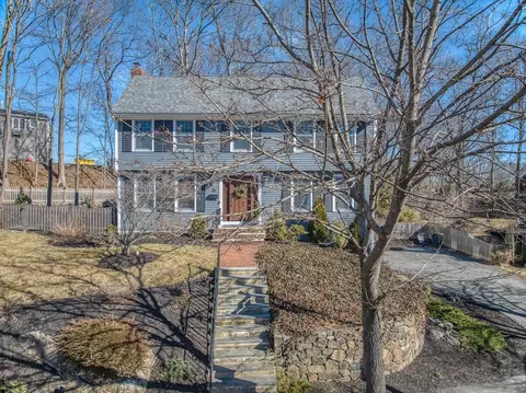 Exterior - 36 James St, Beverly, MA 01915 photo 3 of 12
