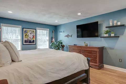 Bedroom - 36 James St, Beverly, MA 01915 photo 2 of 6