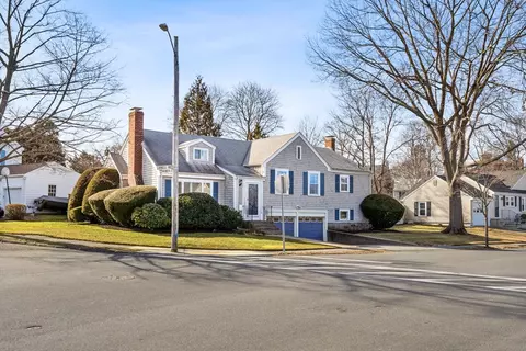 Exterior - 27 Cornell Rd, Marblehead, MA 01945 photo 2 of 5