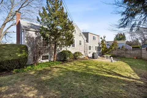 Exterior - 27 Cornell Rd, Marblehead, MA 01945 photo 4 of 5