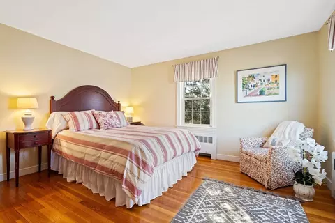 Bedroom - 27 Cornell Rd, Marblehead, MA 01945 photo 3 of 4