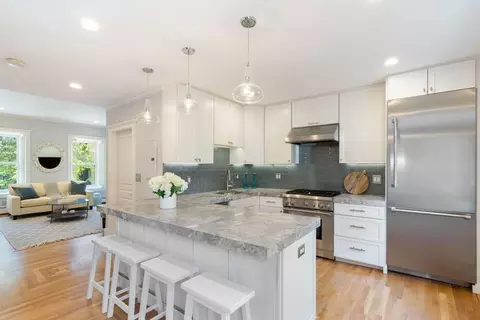 290 Shawmut Ave #2, Boston, MA 02118