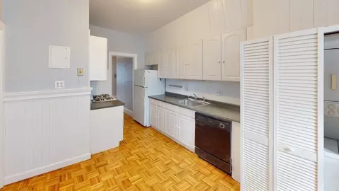 19 Hamilton Rd #2, Brookline, MA 02446 photo 11