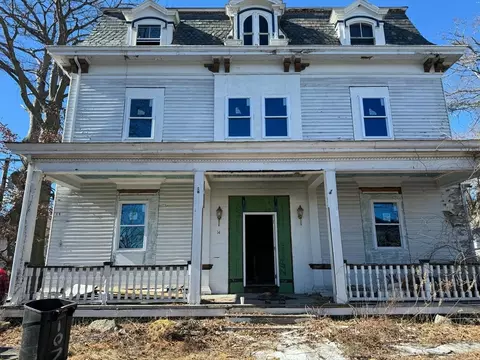 14 South St, Southbridge, MA 01550