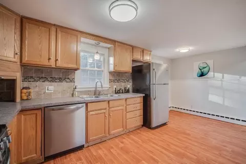 Kitchen - 84 Meadowbrook Rd, Springfield, MA 01128 photo 1 of 5