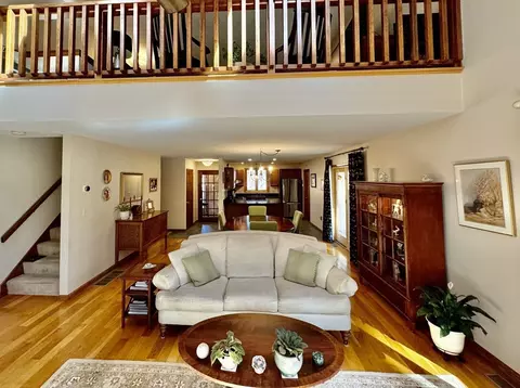 Living - 15 Appleton Cmn #15/7A, Franklin, MA 02038 photo 1 of 5