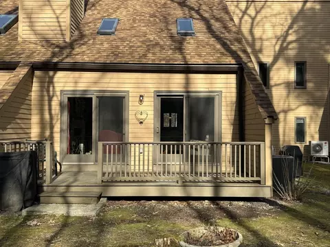 Exterior - 15 Appleton Cmn #15/7A, Franklin, MA 02038 photo 8 of 8