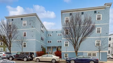 5 Waldo Ave #2A, Somerville, MA 02143