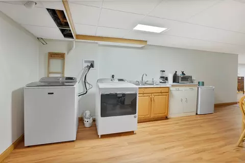 53 Barbara St, Chicopee, MA 01020 photo 19