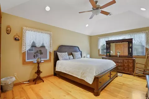 53 Barbara St, Chicopee, MA 01020 photo 12