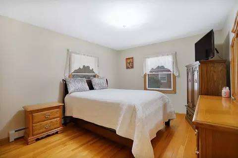 53 Barbara St, Chicopee, MA 01020 photo 16