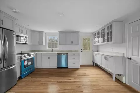 Kitchen - 12 Maple Ter, Dennis, MA 02660 photo 2 of 4