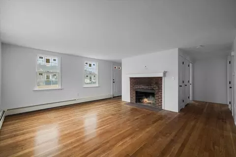 Living - 12 Maple Ter, Dennis, MA 02660 photo 3 of 4