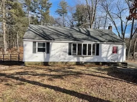 191 Lancaster Rd, Berlin, MA 01503
