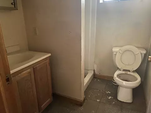 27 Walter St, Chicopee, MA 01013 photo 29