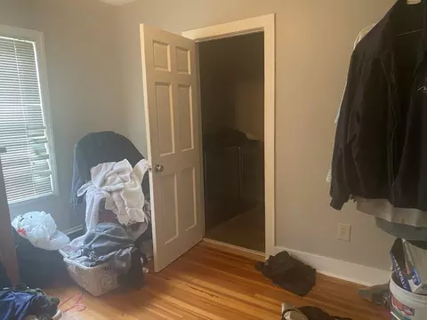 27 Walter St, Chicopee, MA 01013 photo 10
