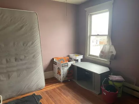 27 Walter St, Chicopee, MA 01013 photo 22