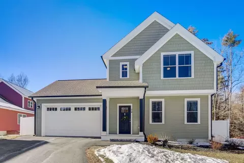 24 Birch Dr, Pepperell, MA 01463