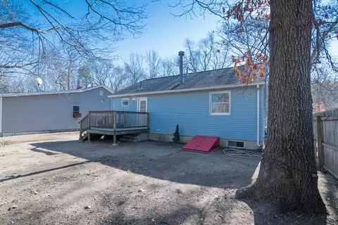 Exterior - 166 Grayson Dr, Springfield, MA 01119 photo 8 of 8