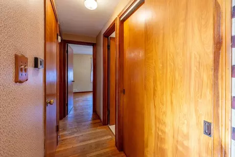 Entry Way - 26 Sagamore Rd, West Springfield, MA 01089 photo 1 of 1