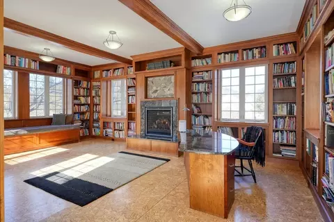 3 Macomber Ln, Framingham, MA 01702 photo 12