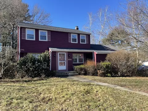 16 Michelle Ln, Randolph, MA 02368