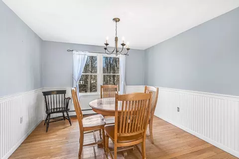 Dining - 6 Cobblestone Dr, Franklin, MA 02038 photo 2 of 3