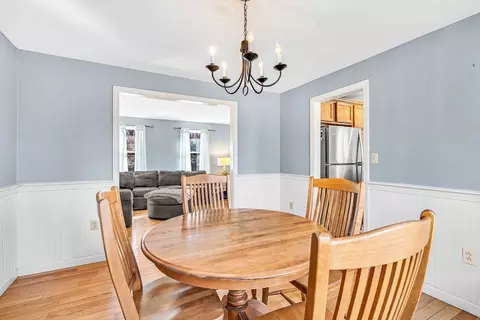 Dining - 6 Cobblestone Dr, Franklin, MA 02038 photo 1 of 3